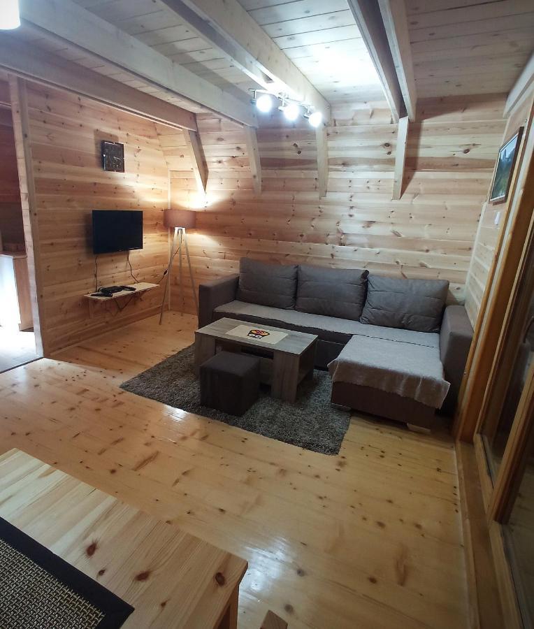 Homes B&v